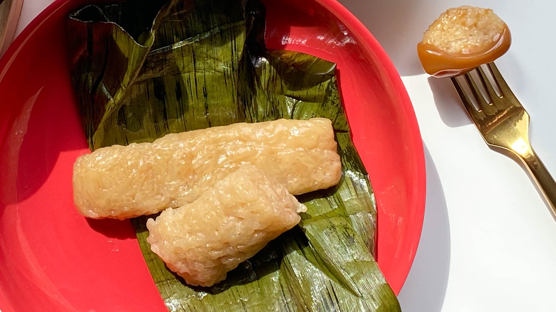 Suman Malagkit (Steamed, sticky rice cake) – Pika Pika